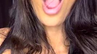 Touch me with my big tits: Amateur, Blonde  Ebony Porn