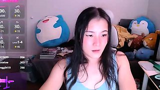 Asian japanese amateur has deep throat