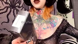 Redheaded amateur MILF with a sex toy on webcam show
