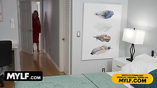 My boss\u2019 filthy hidden (caught her sneaky link with the hotel dude!)