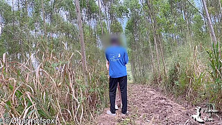 Gardener fucks a girl on the street.