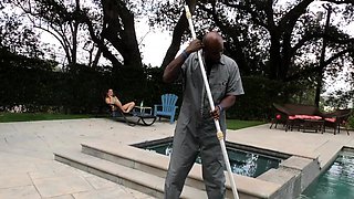 She Wants To Be Fucked By Black Pool Guy