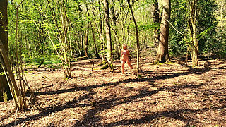Queen Kylie of the Bluebells