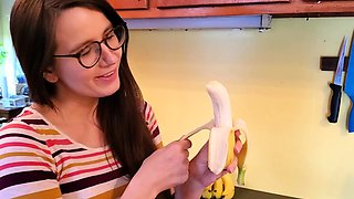 Jessy funny amateur teen brunette toying