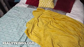 Raven-haired Kira Queen wants to rent thomas' mansion but not before she rides his cock - reality kings