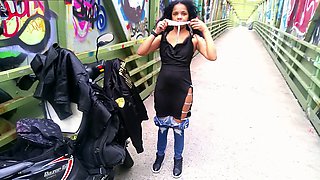 Plus-size ebony beauty Boricualovenyc strips down in public all by herself