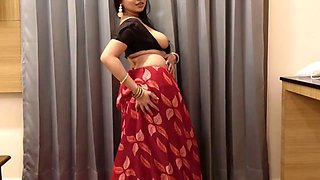 Indian Aunty Sex with Desi Saree