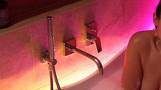 Shower Play