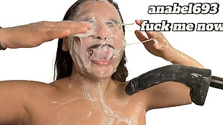 Dirty Play in Close-up Deepthroat