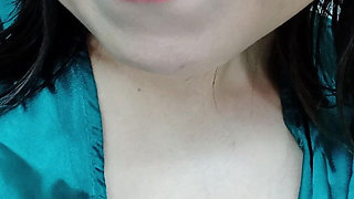 Japanese Married Woman's Sexy Body