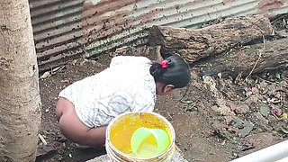 Indian- My stepsister was doing housework, we both were alone in the house, I was in the mood, I fucked my younger stepsister in