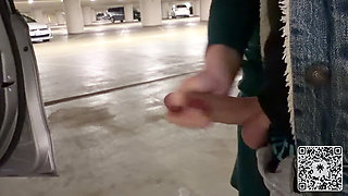 Risky Car Sex in Parking Lot - Started with Handjob, Ended with a Fuck!