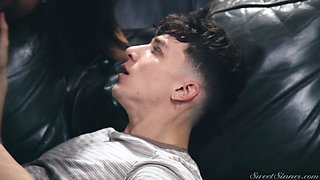 Parker Ambrose's Milf Stepmom Pleases with Intense Family Heat