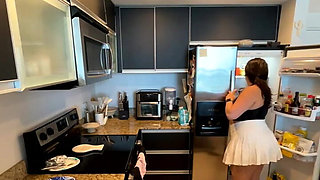 Live Stream with Dani Valentina