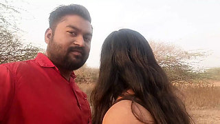 Desi Indian Bhabhi Kavita Hot Outdoor Fuck with Boss - Rough Missionary & Doggy Style