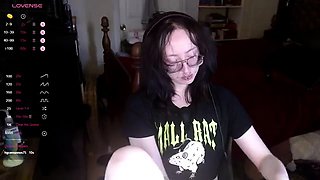 Brunette Solo Webcam Masturbation