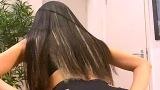 amateur vip ass flashing boobs on live webcam
