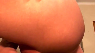 Dancing Pink Pussy