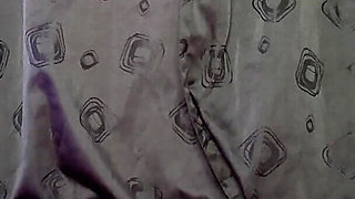 Desperate Giant and Her Little Men