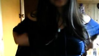 Gorgeous Chilean Babe on Webcam