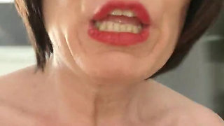 Nude run in the office with squirt