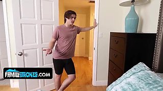Stepson Catches Stepsis with Stepbro and Joins to Fuck Her – Tyler Cruise & Diego Perez