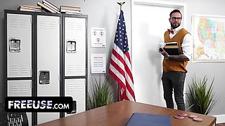 Dollish Quinton and Celestina's petite scene