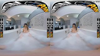 VIRTUAL PORN - Spicy Bubble Bath With Latin Babe Serena Santos In VR