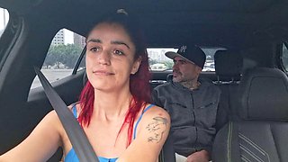 App Driver Catches Passenger Jerking Off From Behind!