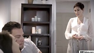 Nurse Olive Glass Fucks Cheating Husband Seth Gamble - Taboo Home Sex