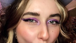 Amateur brunette ariana marie solo toying