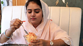 Hot Asian Girlfriend Gets Kachchi Biryani Then Fucked Hard At Home - Full Bangla Audio