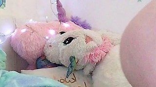 CLOSE UP OF TEENS PARADISE