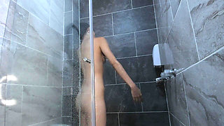 I Have Fun in the Shower While I Masturbate