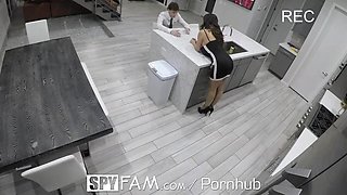 Super-naughty Step Mummy Romped On Valentines Day (Ava Addams, Rion King)