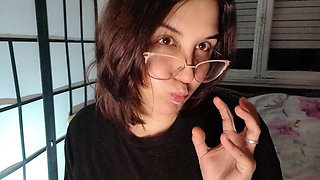 Get Horny and Strip While Chewing Bubblegum - Bunny Looner