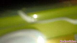 Horn's Wife Walks Pantyless on Beach After Guy