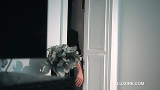 Amateur Threesome Passion Ignites in Sultry Lingerie Heat