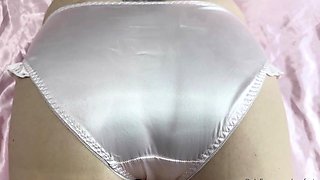 AMATEUR SOLO FEMALE MASTURBATION