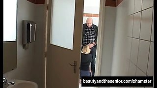 Blonde teen Amanda suck and fuck an old prick