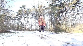 Lara Fox's curvy porn by Pissing Street