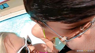 Rosalyn Sphinx and Lana Analise are fucking on the poolside