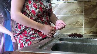 Arab BBW Lesbian Couple