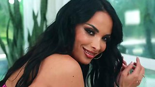 Anissa Kate Wrecked in Sapphic Double Penetration