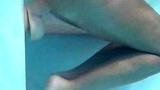 Close up MILF masturbation