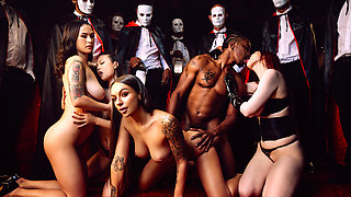 Sensual hot teens g spot smashed by BBC at orgy party