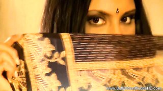 Amorous chippie at asian porn