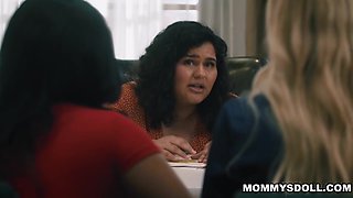 Serene fingers, licks and fucks Summer