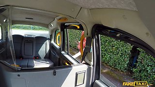 Faux taxi - Sloppy Blowjob and fat moneyshots with big knocker jennifer keelings