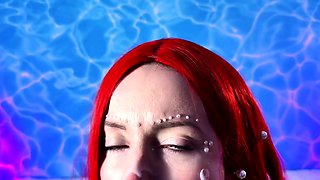 Masturbating amateur cums after solo fun